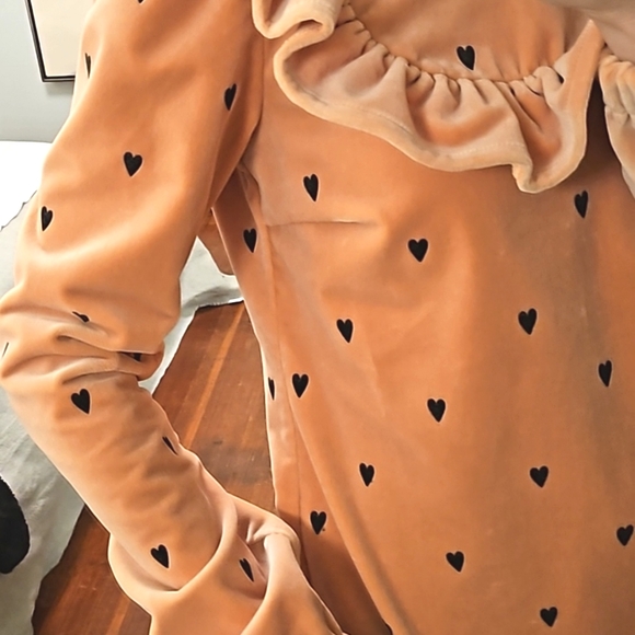 Couture Velvet Top with Heart Pattern | XS - Picture 4 of 8